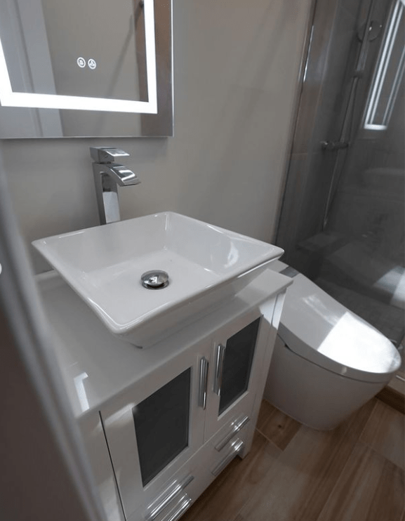 small bathroom remodeling